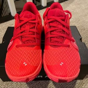 Brand new UA TB Spawn 2 size 5